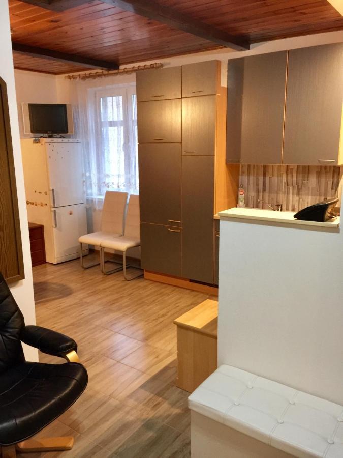 Ferienwohnung Elvira Karlsbad Exterior foto