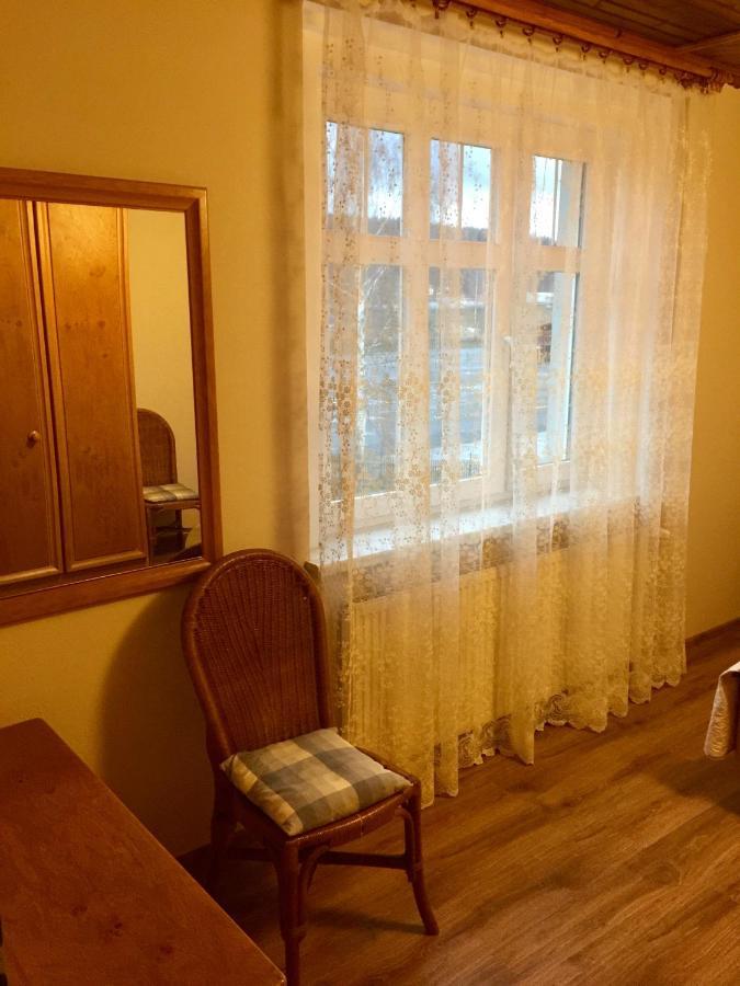 Ferienwohnung Elvira Karlsbad Exterior foto